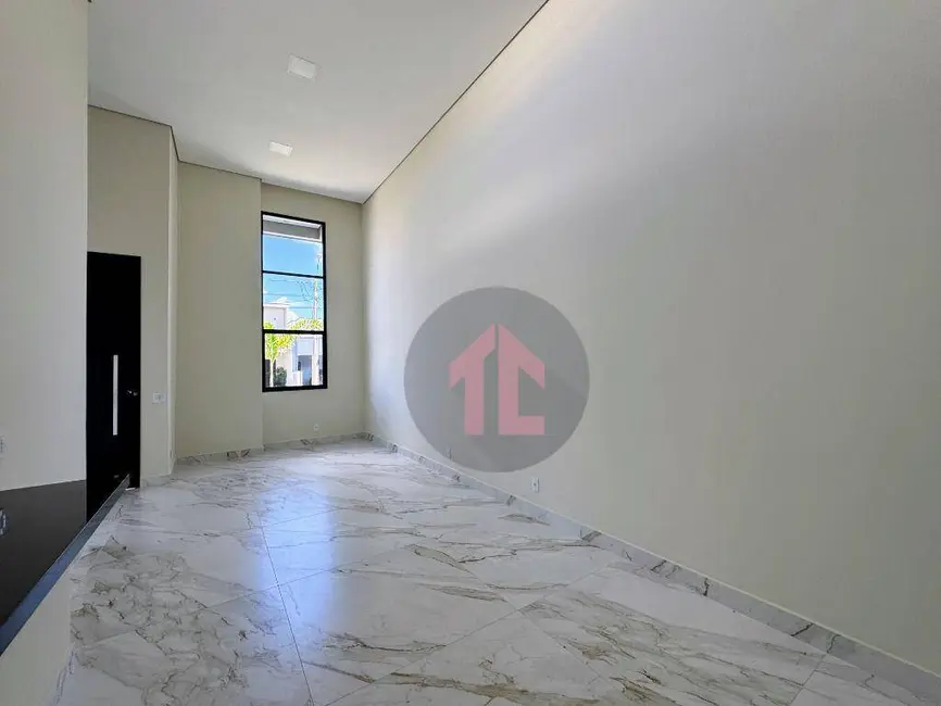 Foto 3 de Casa de Condomínio com 3 quartos à venda, 250m2 em Monte Mor - SP