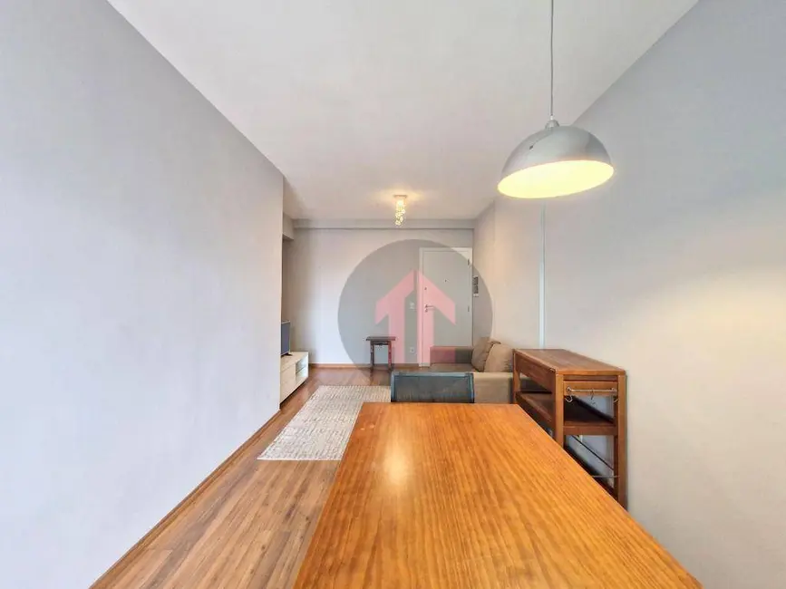 Foto 4 de Apartamento com 2 quartos para alugar, 62m2 em Cambuí, Campinas - SP