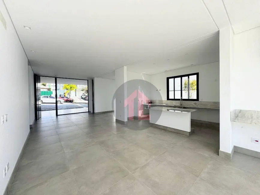 Foto 2 de Casa de Condomínio com 3 quartos à venda, 450m2 em Campinas - SP