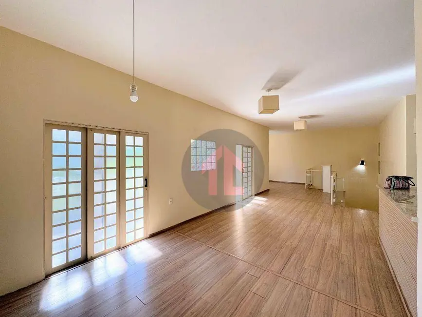 Casa com 3 quartos à venda, 490m2 em Parque das Universidades, Campinas - SP - imagem 9 Foto 9 de Casa com 3 quartos à venda, 490m2 em Parque das Universidades, Campinas - SP