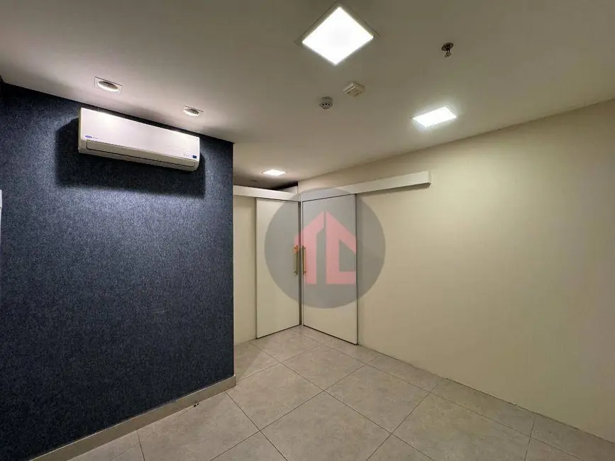 Sala Comercial à venda e para alugar, 40m2 em Vila Itapura, Campinas - SP - imagem 2 Foto 2 de Sala Comercial à venda e para alugar, 40m2 em Vila Itapura, Campinas - SP