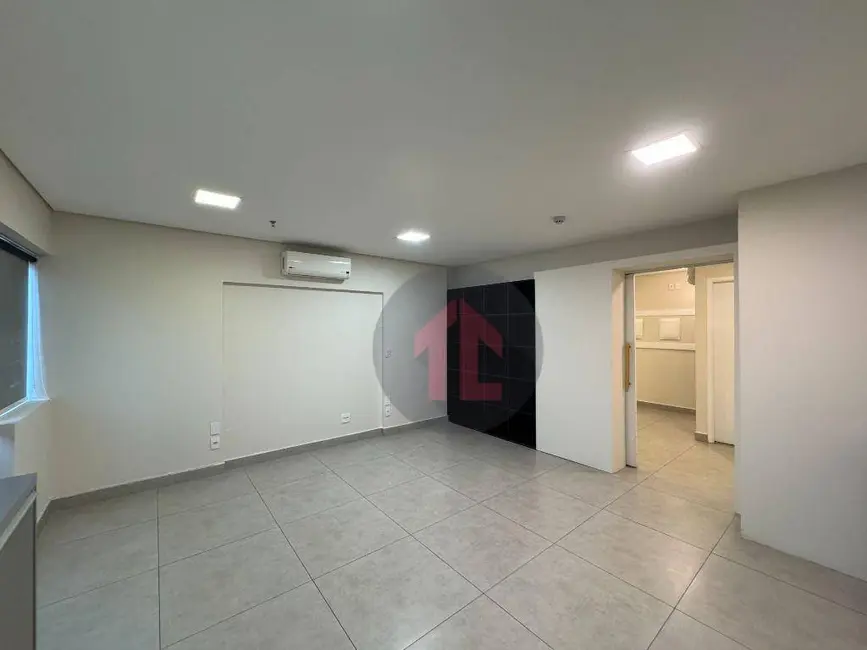 Sala Comercial à venda e para alugar, 40m2 em Vila Itapura, Campinas - SP - imagem 6 Foto 6 de Sala Comercial à venda e para alugar, 40m2 em Vila Itapura, Campinas - SP