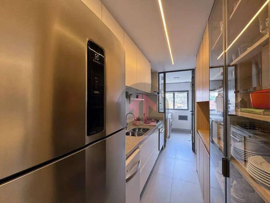 Foto 7 de Apartamento com 3 quartos à venda, 126m2 em Cambuí, Campinas - SP