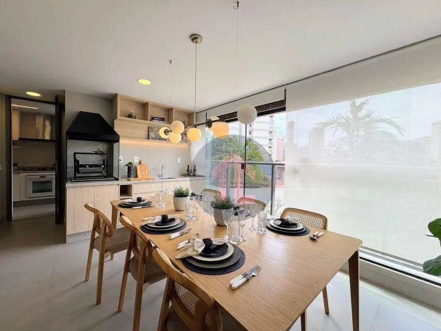 Foto 4 de Apartamento com 3 quartos à venda, 126m2 em Cambuí, Campinas - SP