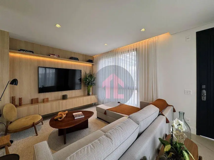 Foto 3 de Casa de Condomínio com 3 quartos à venda, 127m2 em Swiss Park, Campinas - SP