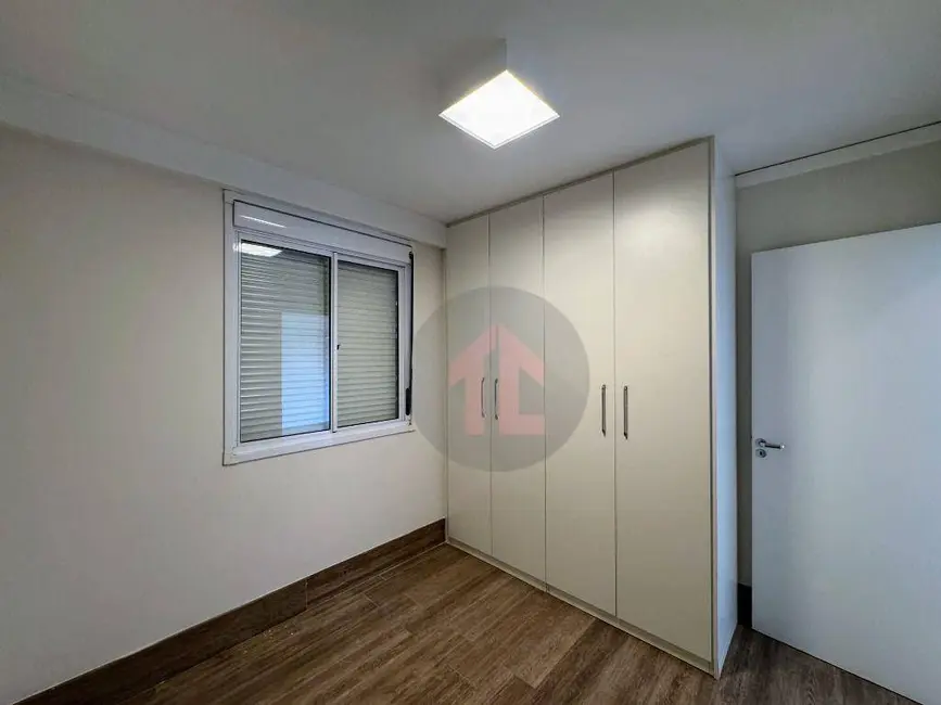 Foto 9 de Apartamento com 2 quartos para alugar, 62m2 em Taquaral, Campinas - SP