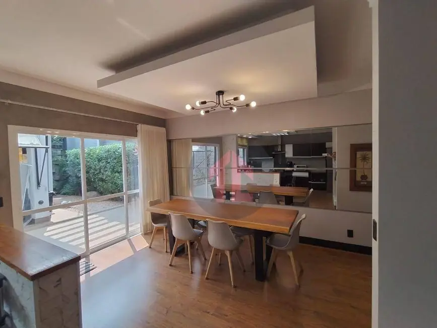 Casa de Condomínio com 3 quartos à venda, 378m2 em Parque Rural Fazenda Santa Cândida, Campinas - SP - imagem 6 Foto 6 de Casa de Condomínio com 3 quartos à venda, 378m2 em Parque Rural Fazenda Santa Cândida, Campinas - SP