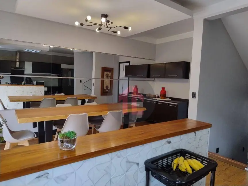 Casa de Condomínio com 3 quartos à venda, 378m2 em Parque Rural Fazenda Santa Cândida, Campinas - SP - imagem 8 Foto 8 de Casa de Condomínio com 3 quartos à venda, 378m2 em Parque Rural Fazenda Santa Cândida, Campinas - SP