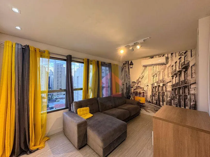 Apartamento com 1 quarto para alugar, 70m2 em Centro, Campinas - SP - imagem 2 Foto 2 de Apartamento com 1 quarto para alugar, 70m2 em Centro, Campinas - SP