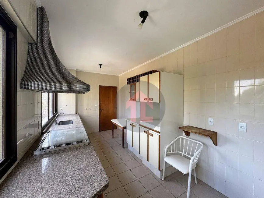 Foto 4 de Apartamento com 3 quartos à venda, 193m2 em Centro, Campinas - SP