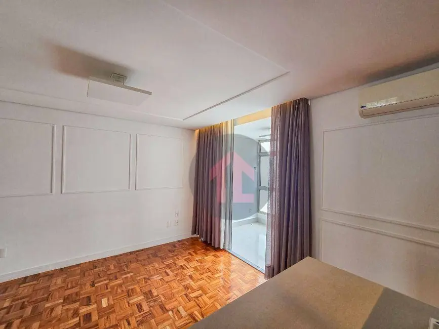 Apartamento com 3 quartos à venda, 165m2 em Cambuí, Campinas - SP - imagem 4 Foto 4 de Apartamento com 3 quartos à venda, 165m2 em Cambuí, Campinas - SP