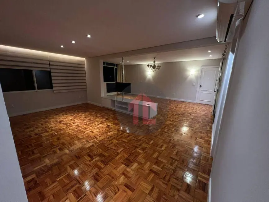 Foto 9 de Apartamento com 3 quartos à venda, 165m2 em Cambuí, Campinas - SP