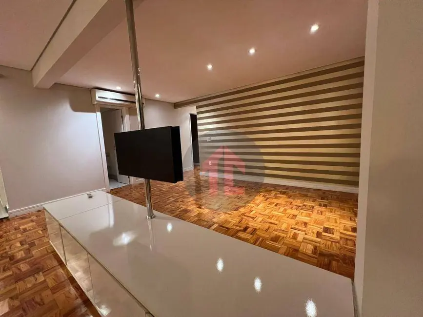 Foto 5 de Apartamento com 3 quartos à venda, 165m2 em Cambuí, Campinas - SP