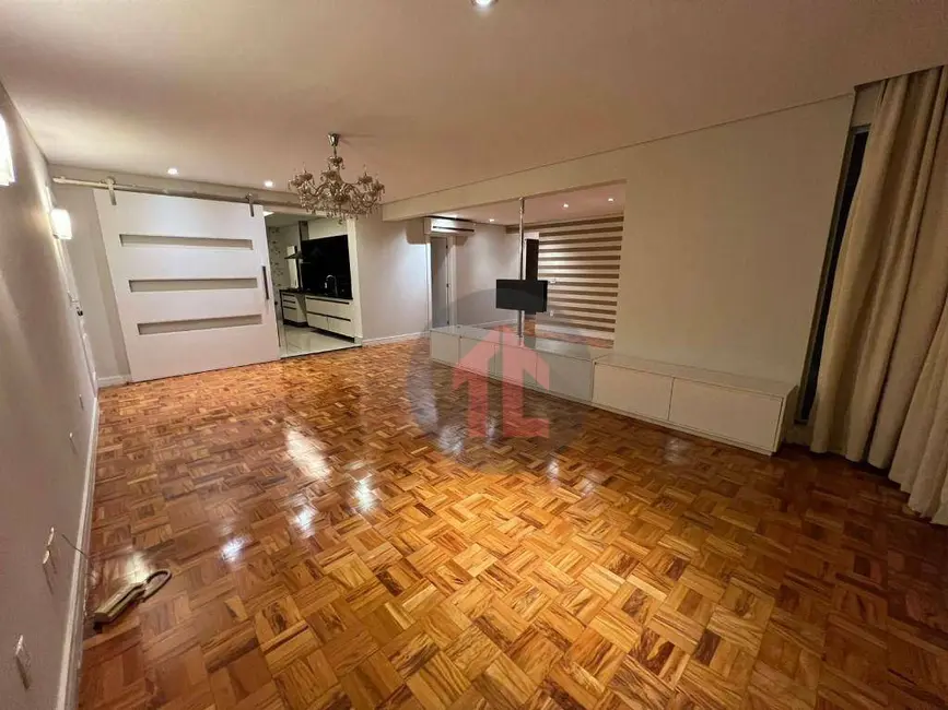 Foto 6 de Apartamento com 3 quartos à venda, 165m2 em Cambuí, Campinas - SP