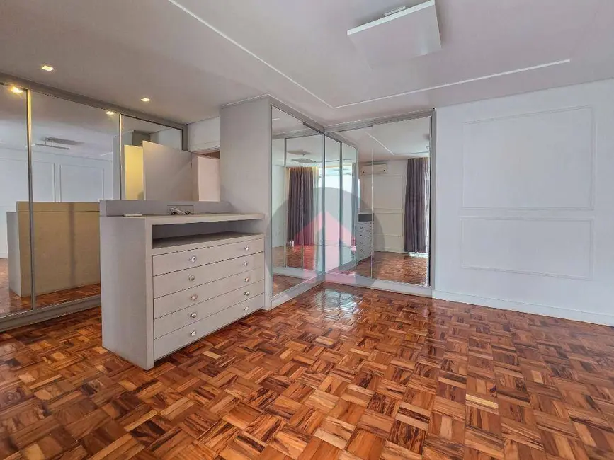 Apartamento com 3 quartos à venda, 165m2 em Cambuí, Campinas - SP - imagem 7 Foto 7 de Apartamento com 3 quartos à venda, 165m2 em Cambuí, Campinas - SP