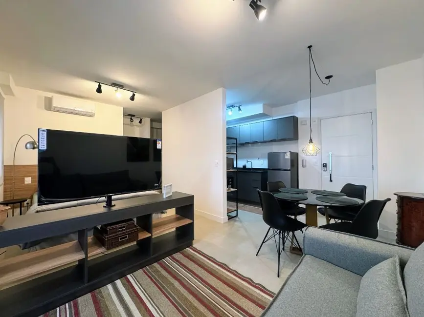 Foto 1 de Kitnet com 1 quarto para alugar, 45m2 em Centro, Campinas - SP