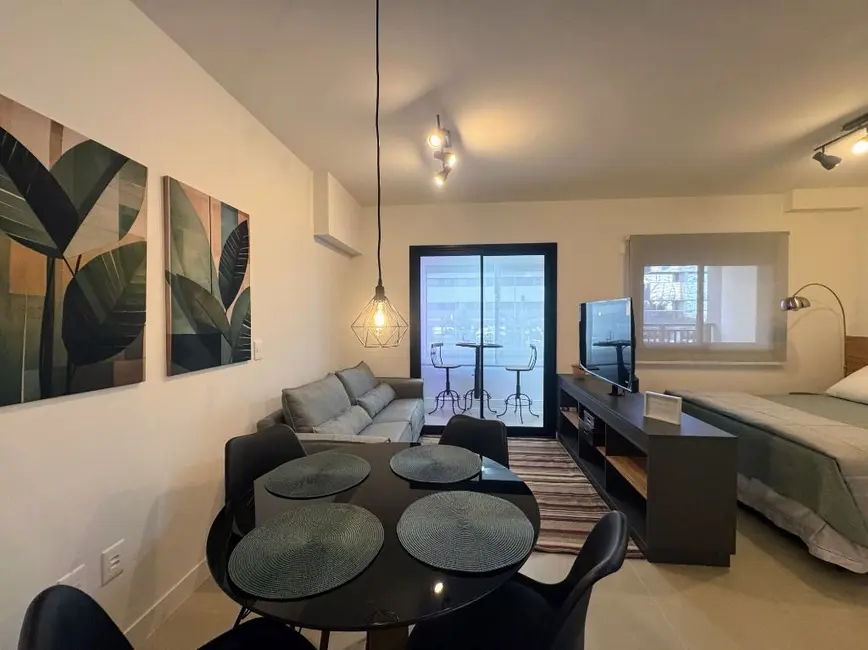 Foto 2 de Kitnet com 1 quarto para alugar, 45m2 em Centro, Campinas - SP