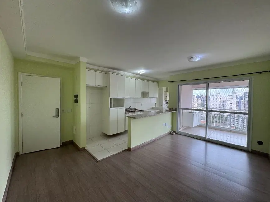 Foto 3 de Apartamento com 2 quartos para alugar, 65m2 em Cambuí, Campinas - SP