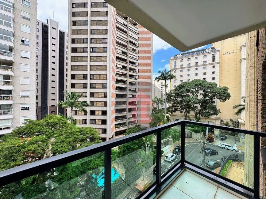 Apartamento com 2 quartos para alugar, 55m2 em Cambuí, Campinas - SP - imagem 4 Foto 4 de Apartamento com 2 quartos para alugar, 55m2 em Cambuí, Campinas - SP