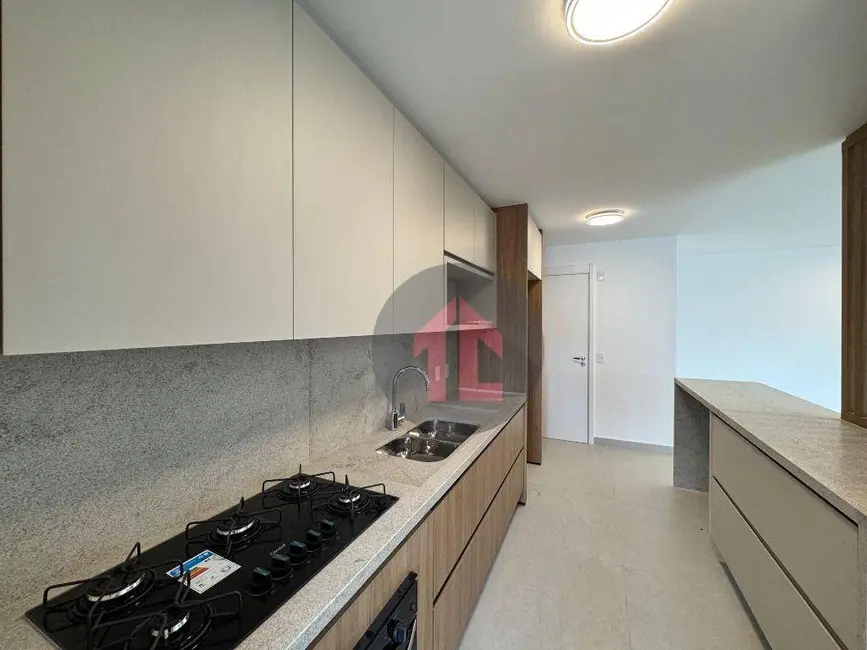 Apartamento com 3 quartos para alugar, 126m2 em Cambuí, Campinas - SP - imagem 6 Foto 6 de Apartamento com 3 quartos para alugar, 126m2 em Cambuí, Campinas - SP