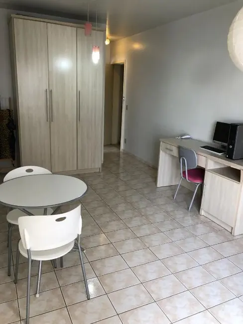 Foto 3 de Kitnet com 1 quarto à venda e para alugar, 60m2 em Centro, Campinas - SP