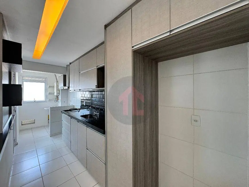 Apartamento com 2 quartos para alugar, 65m2 em Cambuí, Campinas - SP - imagem 4 Foto 4 de Apartamento com 2 quartos para alugar, 65m2 em Cambuí, Campinas - SP