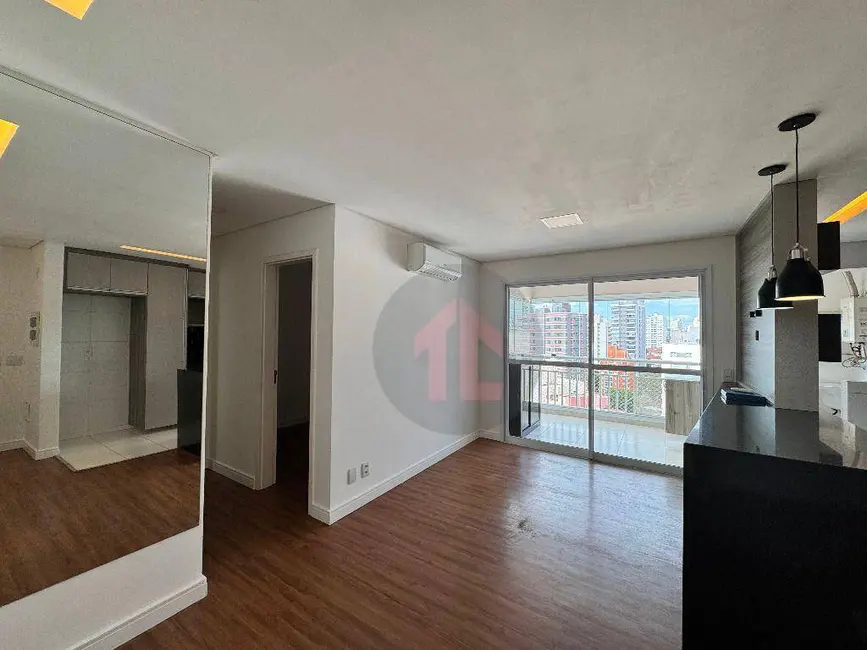 Apartamento com 2 quartos para alugar, 65m2 em Cambuí, Campinas - SP - imagem 2 Foto 2 de Apartamento com 2 quartos para alugar, 65m2 em Cambuí, Campinas - SP