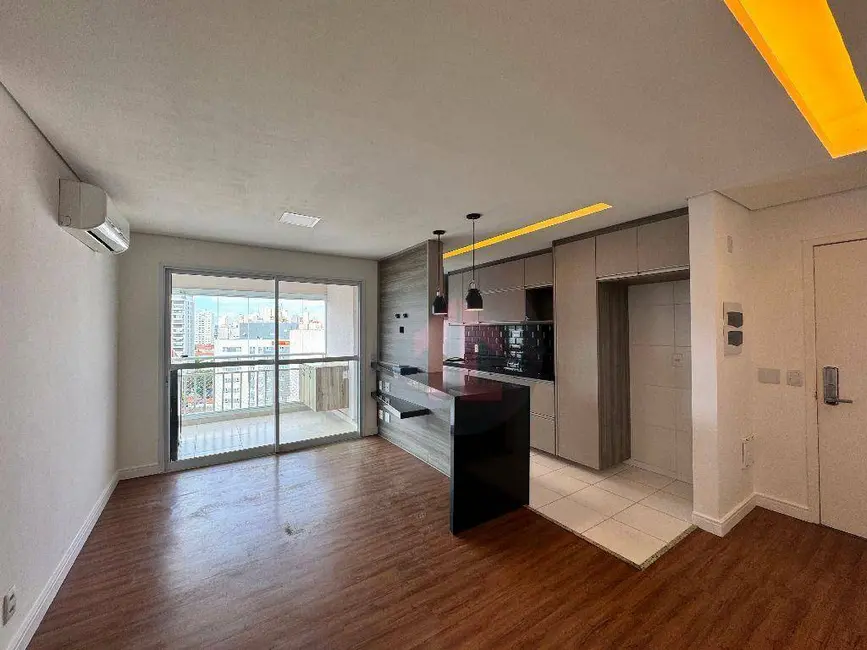 Apartamento com 2 quartos para alugar, 65m2 em Cambuí, Campinas - SP - imagem 1 Foto 1 de Apartamento com 2 quartos para alugar, 65m2 em Cambuí, Campinas - SP