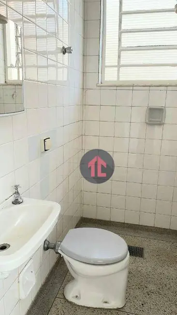 Casa com 3 quartos à venda e para alugar, 313m2 em Centro, Campinas - SP - imagem 2 Foto 2 de Casa com 3 quartos à venda e para alugar, 313m2 em Centro, Campinas - SP