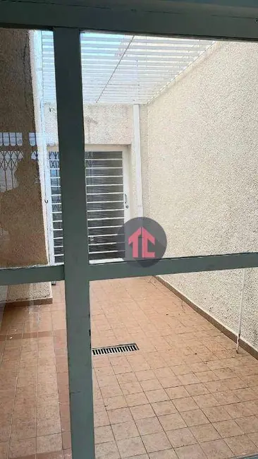 Casa com 3 quartos à venda e para alugar, 313m2 em Centro, Campinas - SP - imagem 5 Foto 5 de Casa com 3 quartos à venda e para alugar, 313m2 em Centro, Campinas - SP