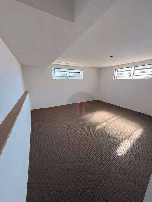 Casa para alugar, 550m2 em Jardim Planalto de Viracopos, Campinas - SP - imagem 8 Foto 8 de Casa para alugar, 550m2 em Jardim Planalto de Viracopos, Campinas - SP