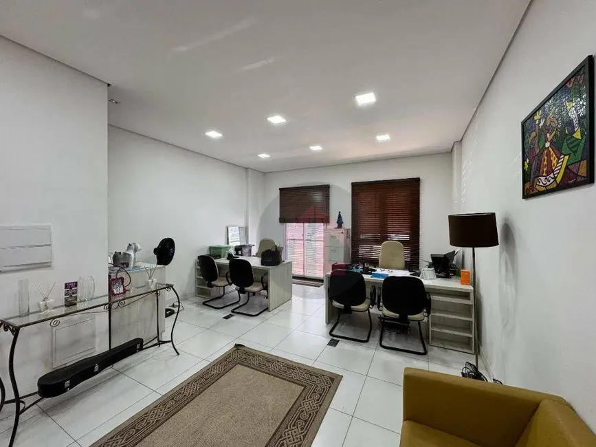 Sala Comercial à venda e para alugar, 35m2 em Centro, Campinas - SP - imagem 1 Foto 1 de Sala Comercial à venda e para alugar, 35m2 em Centro, Campinas - SP