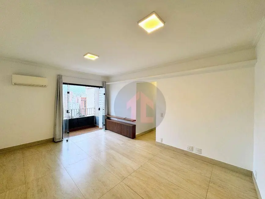 Apartamento com 3 quartos para alugar, 85m2 em Cambuí, Campinas - SP - imagem 2 Foto 2 de Apartamento com 3 quartos para alugar, 85m2 em Cambuí, Campinas - SP
