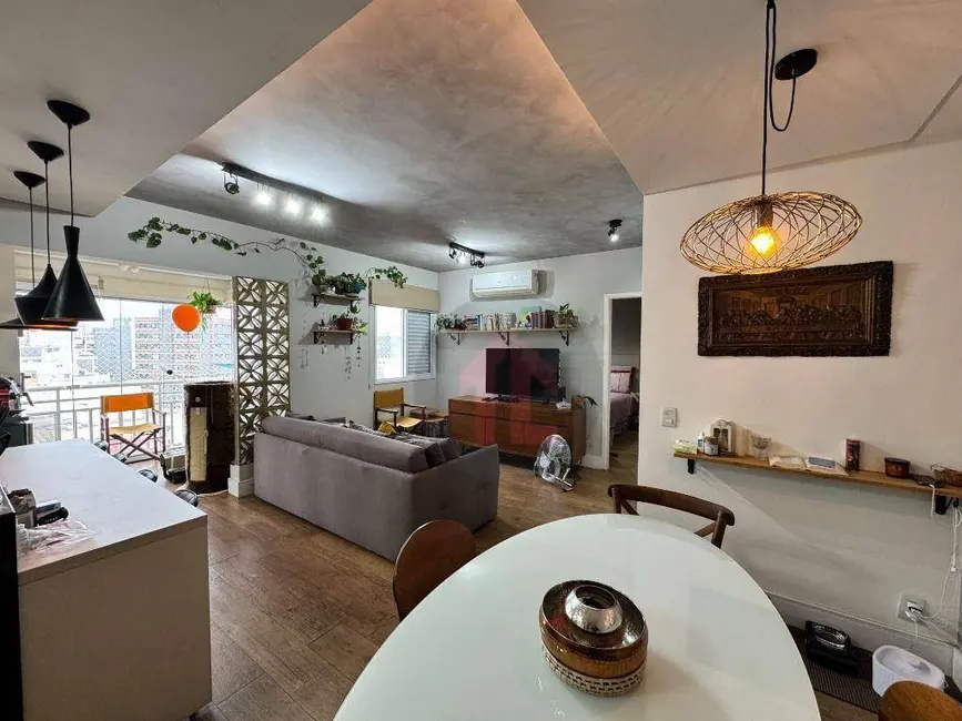 Apartamento com 1 quarto à venda, 65m2 em Cambuí, Campinas - SP - imagem 1 Foto 1 de Apartamento com 1 quarto à venda, 65m2 em Cambuí, Campinas - SP