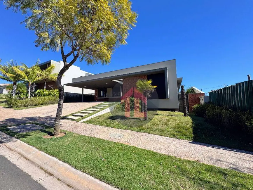 Casa de Condomínio com 4 quartos à venda, 1000m2 em Campinas - SP - imagem 2 Foto 2 de Casa de Condomínio com 4 quartos à venda, 1000m2 em Campinas - SP