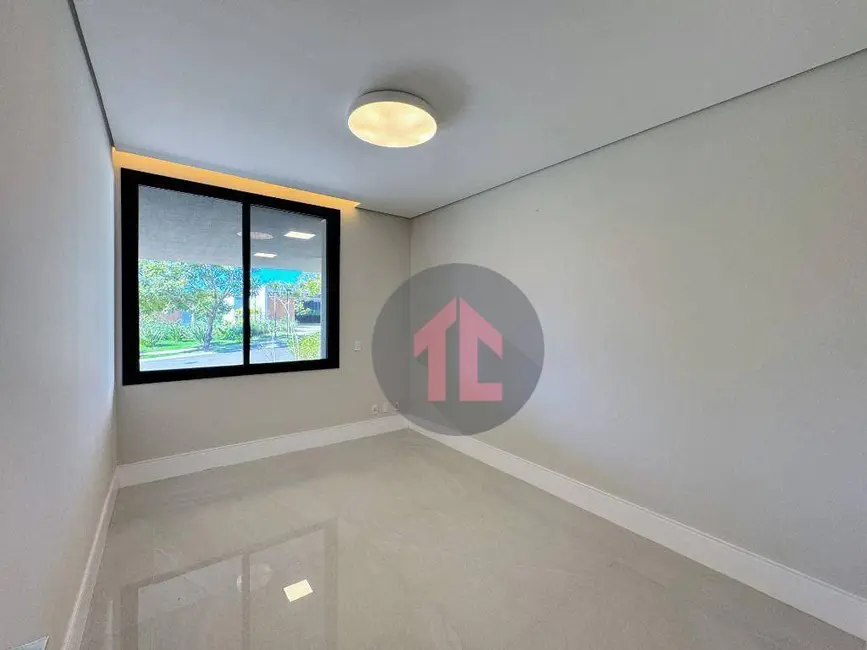 Casa de Condomínio com 4 quartos à venda, 1000m2 em Campinas - SP - imagem 7 Foto 7 de Casa de Condomínio com 4 quartos à venda, 1000m2 em Campinas - SP