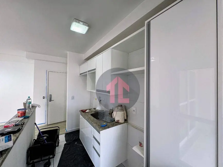 Foto 4 de Apartamento com 1 quarto para alugar, 46m2 em Cambuí, Campinas - SP