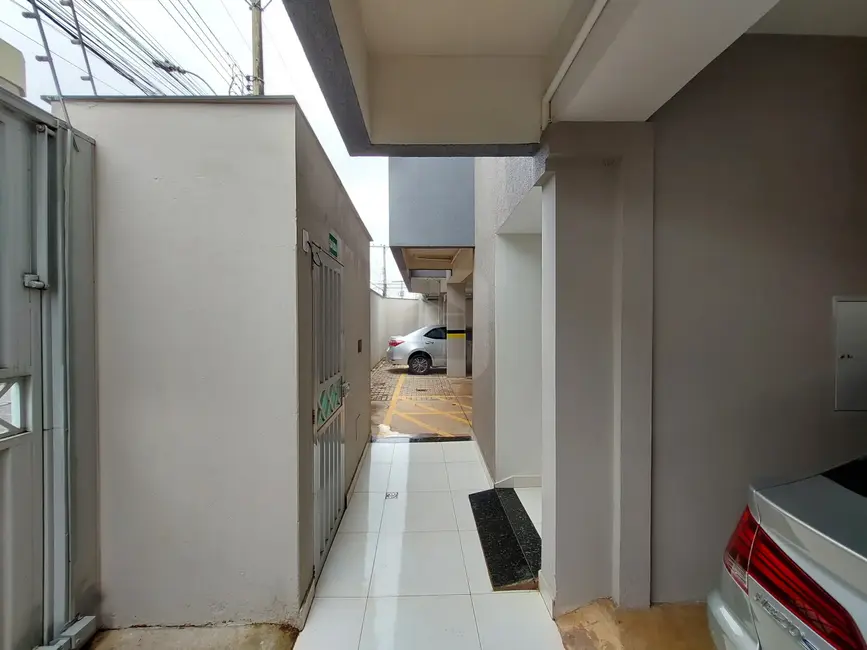 Foto 2 de Apartamento com 3 quartos para alugar, 97m2 em Uberlandia - MG