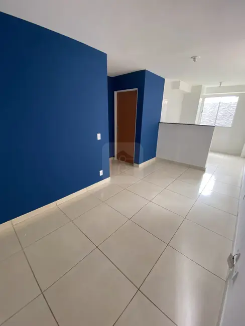 Foto 2 de Apartamento com 2 quartos à venda, 47m2 em Uberlandia - MG