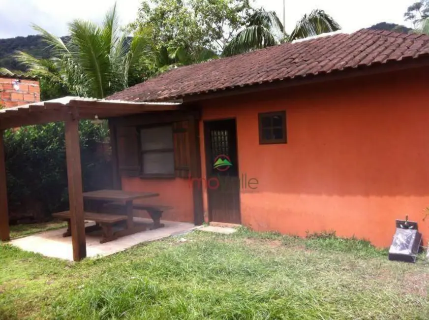 Foto 8 de Casa com 4 quartos à venda, 400m2 em Sao Sebastiao - SP