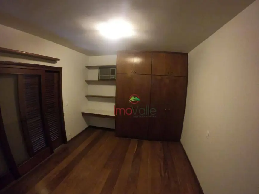 Foto 9 de Sobrado com 4 quartos à venda, 515m2 em Sao Jose Dos Campos - SP