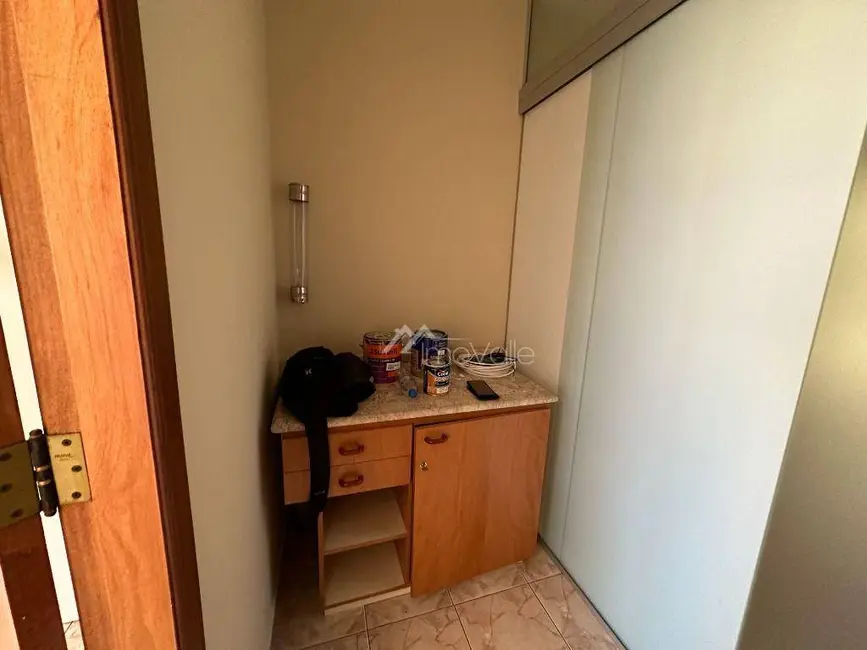 Foto 4 de Sala Comercial à venda, 30m2 em Sao Jose Dos Campos - SP