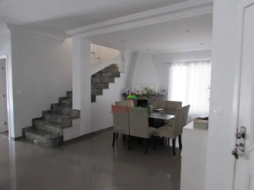 Foto 3 de Sobrado com 3 quartos à venda, 360m2 em Sao Jose Dos Campos - SP