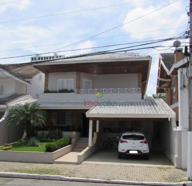 Foto 1 de Sobrado com 3 quartos à venda, 360m2 em Sao Jose Dos Campos - SP