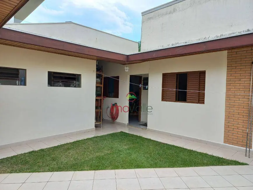 Foto 6 de Sobrado com 3 quartos à venda, 360m2 em Sao Jose Dos Campos - SP