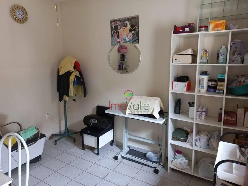 Foto 9 de Sobrado com 3 quartos à venda, 360m2 em Sao Jose Dos Campos - SP