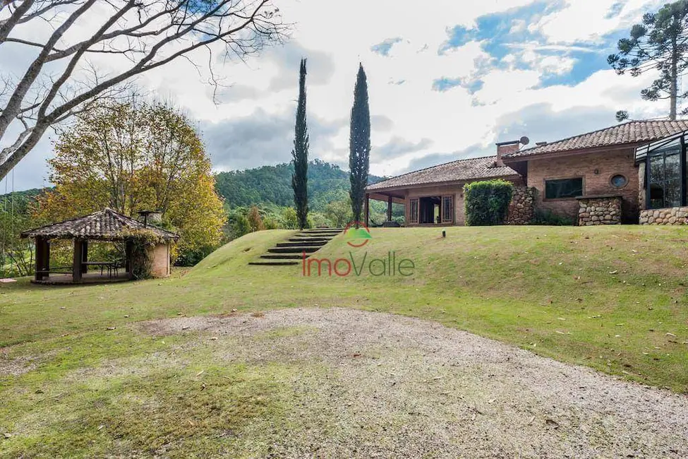 Foto 1 de Casa com 5 quartos à venda, 30000m2 em Santo Antonio Do Pinhal - SP