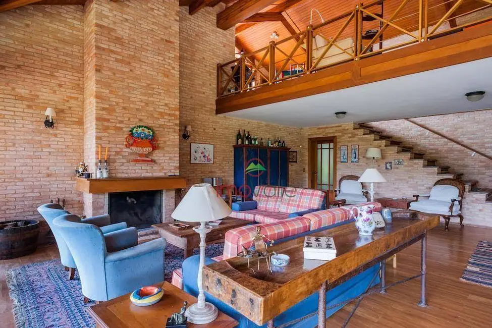 Foto 4 de Casa com 5 quartos à venda, 30000m2 em Santo Antonio Do Pinhal - SP