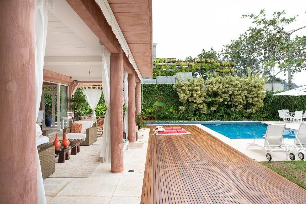 Foto 9 de Casa com 6 quartos à venda, 1056m2 em Sao Sebastiao - SP