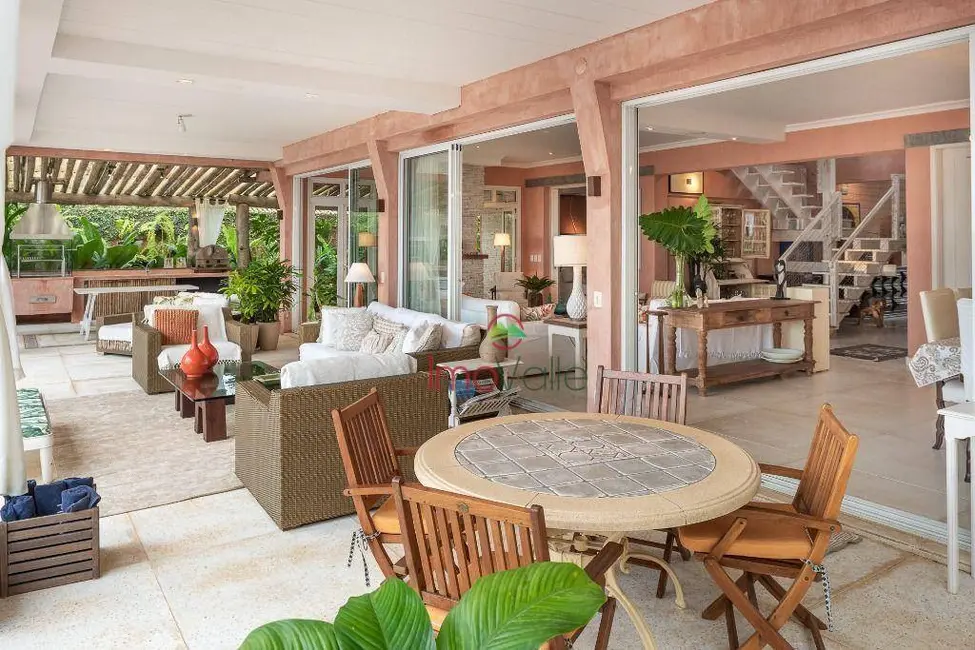 Foto 3 de Casa com 6 quartos à venda, 1056m2 em Sao Sebastiao - SP